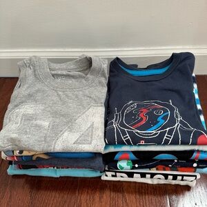 Assorted Boys 5T Short Sleeve T-Shirt Bundle